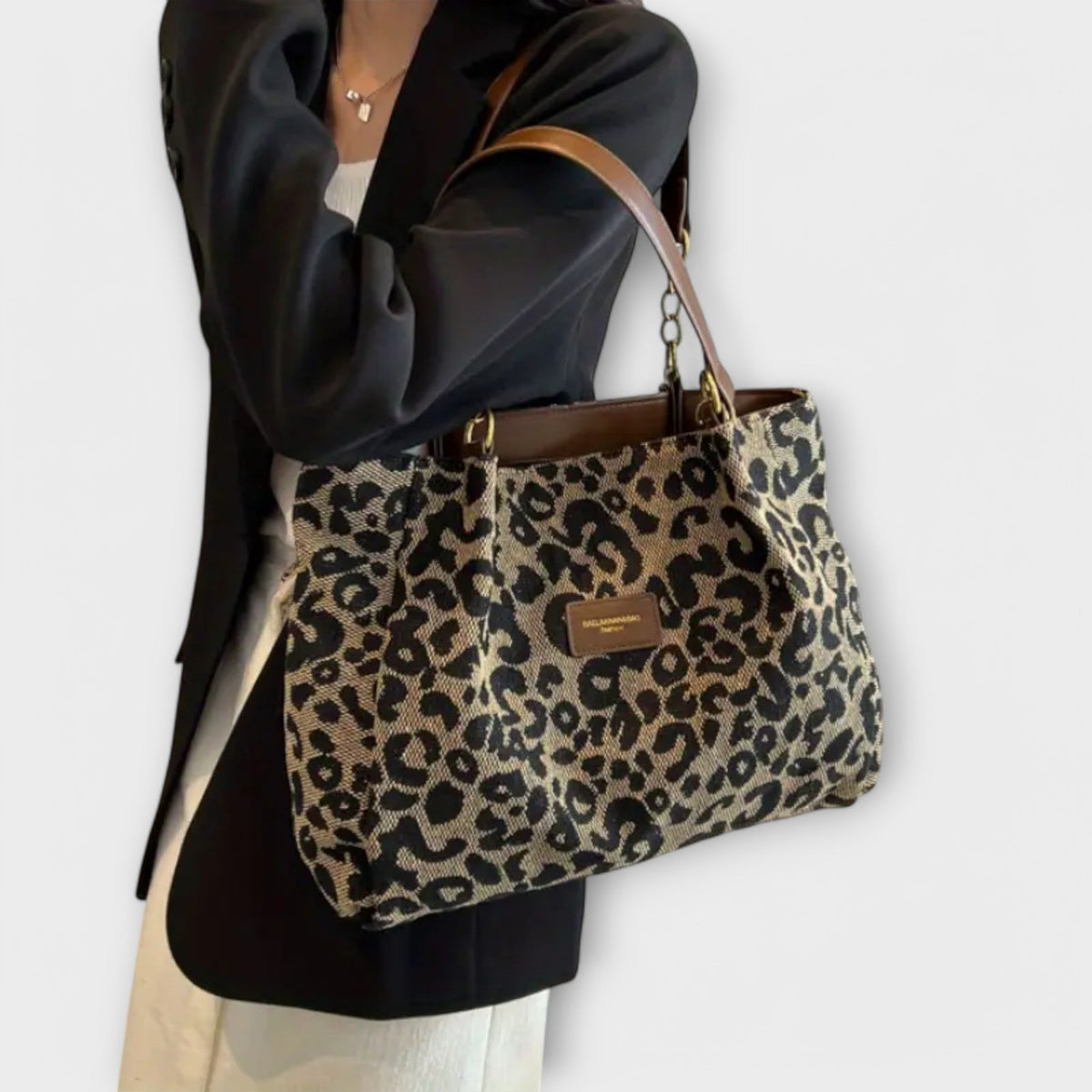 Roxanne | Leopard Canvas Tote