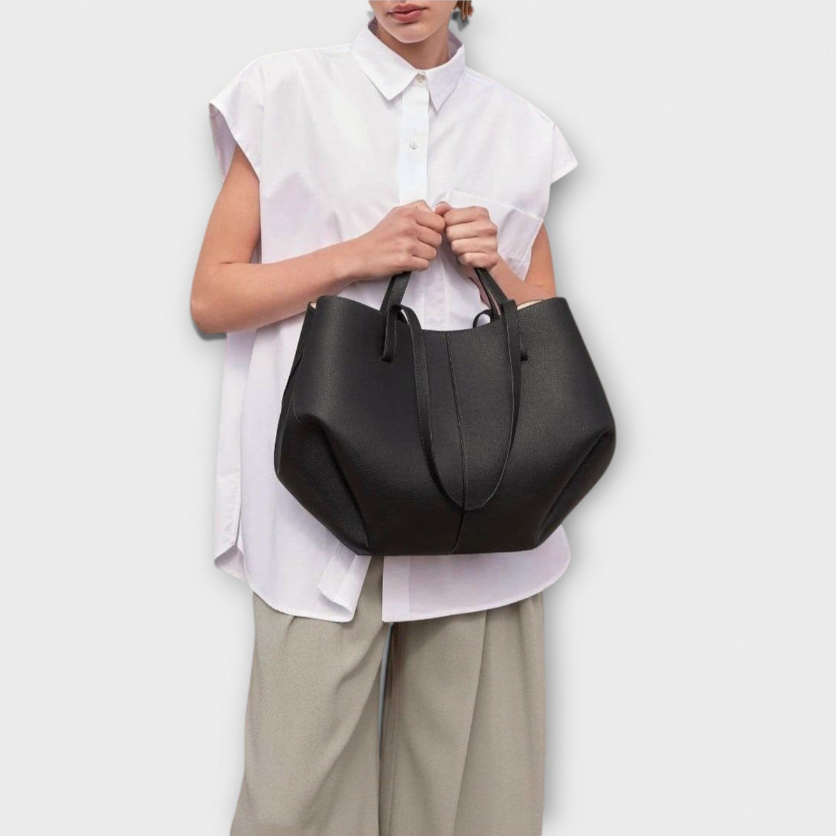 Aura | Minimalist Handbag