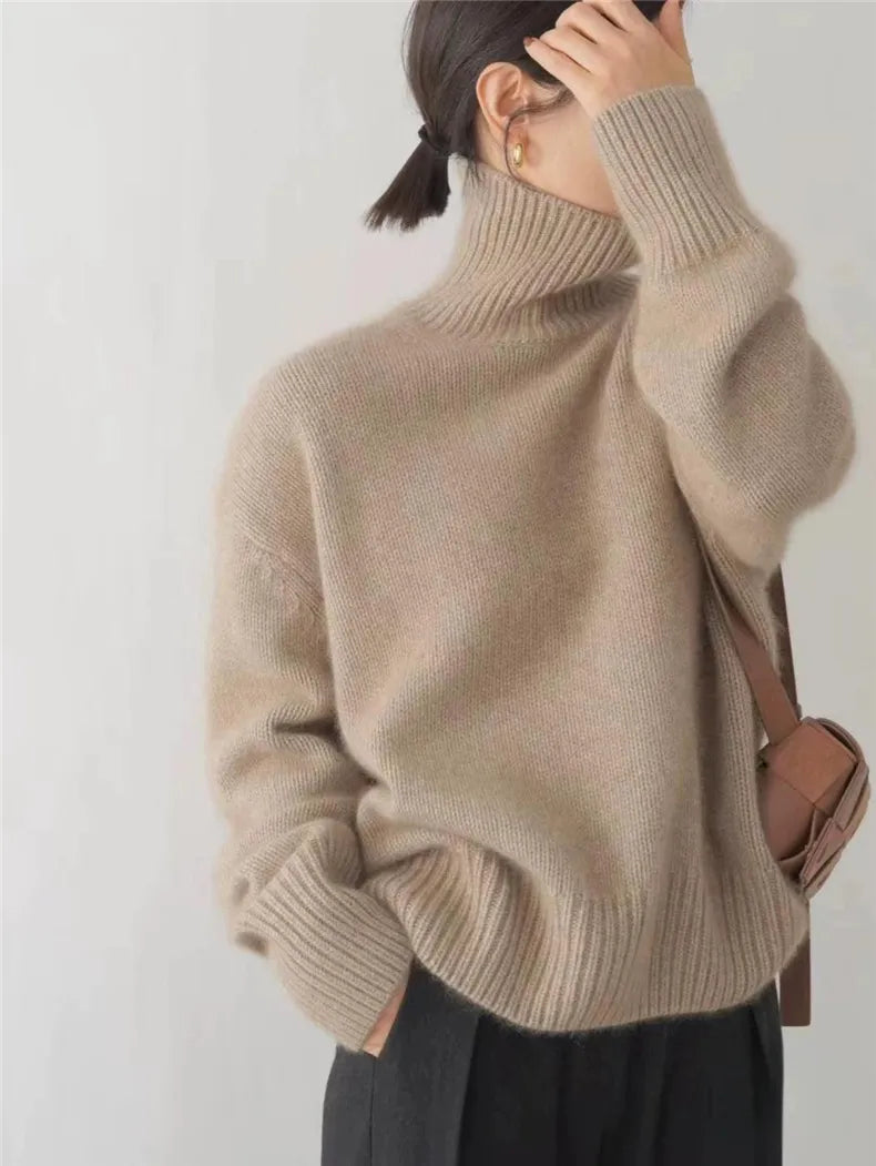 Mona – Turtleneck Sweater