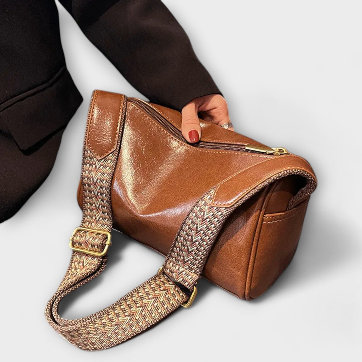Beatrice | Vintage Crossbody Bag