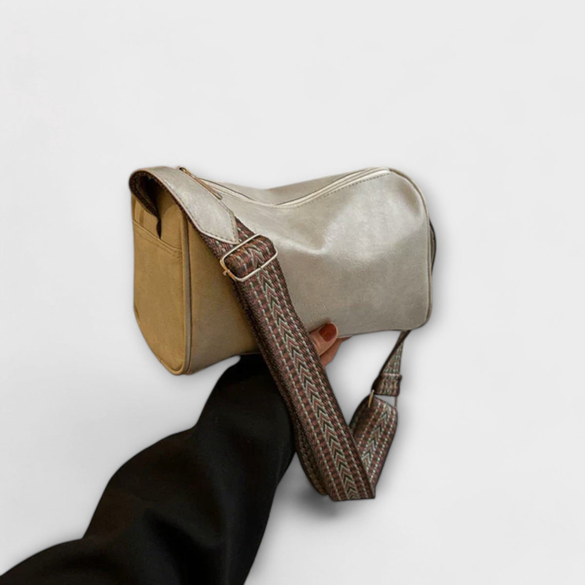 Beatrice | Vintage Crossbody Bag