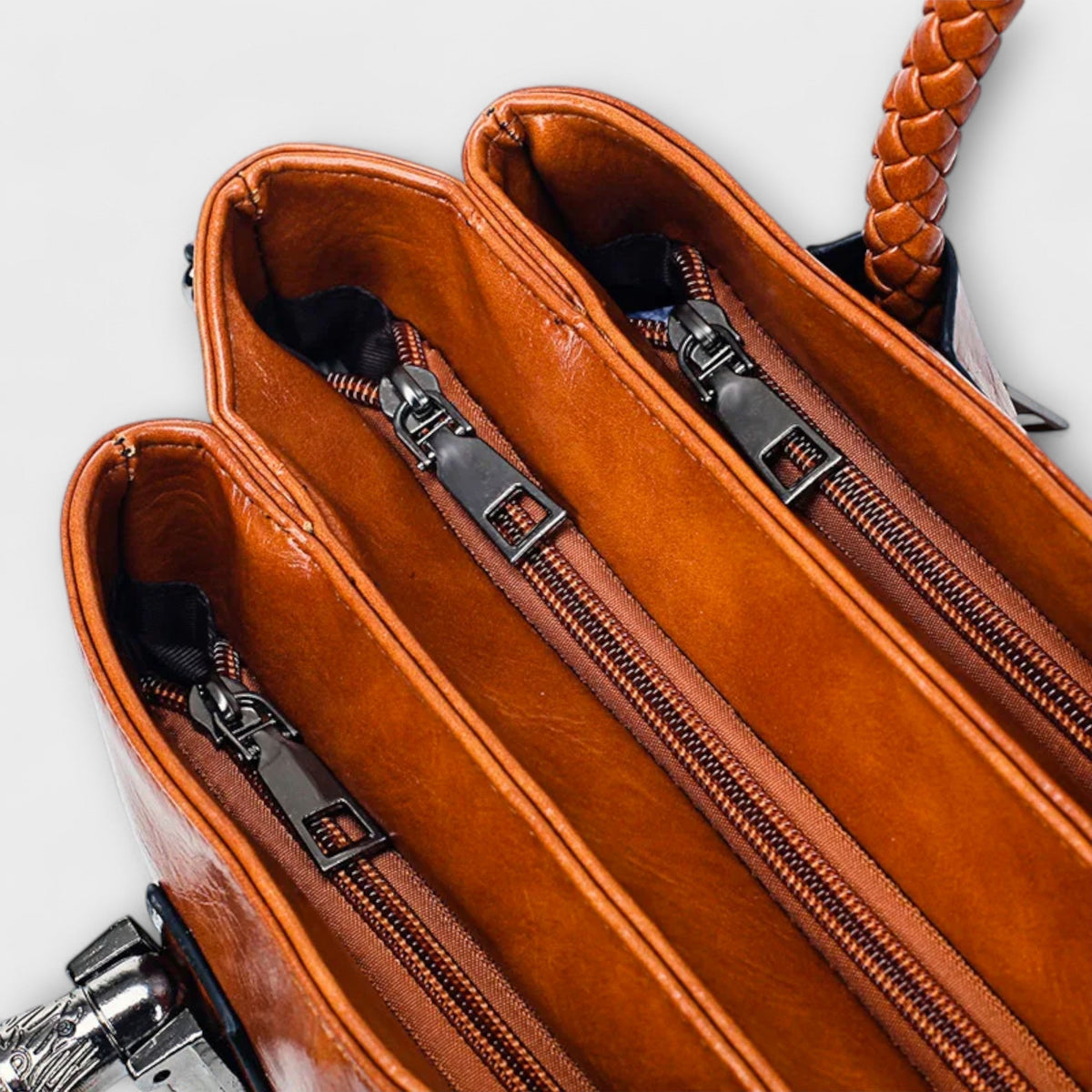 Simone | Elegant Duffel Bag