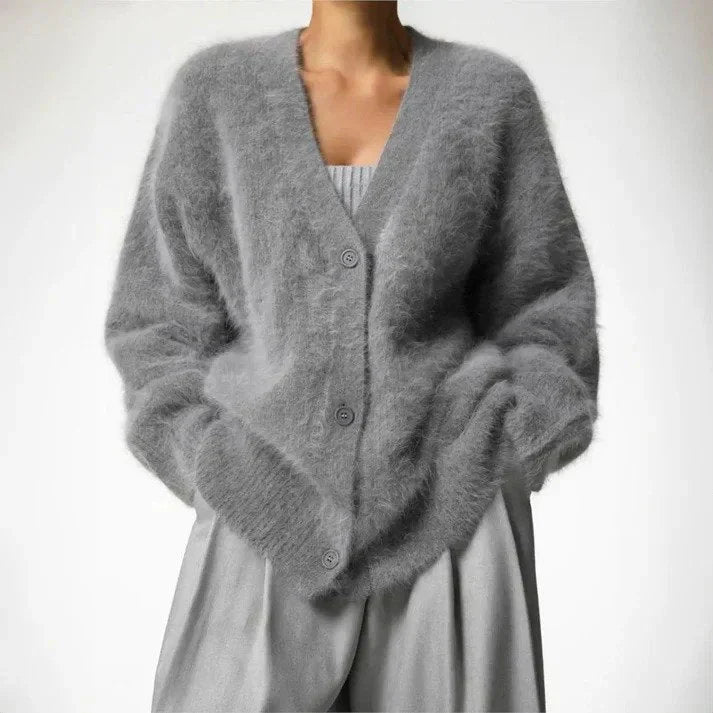 Scottie | Women’s V-Neck Relaxed Fit Cardigan