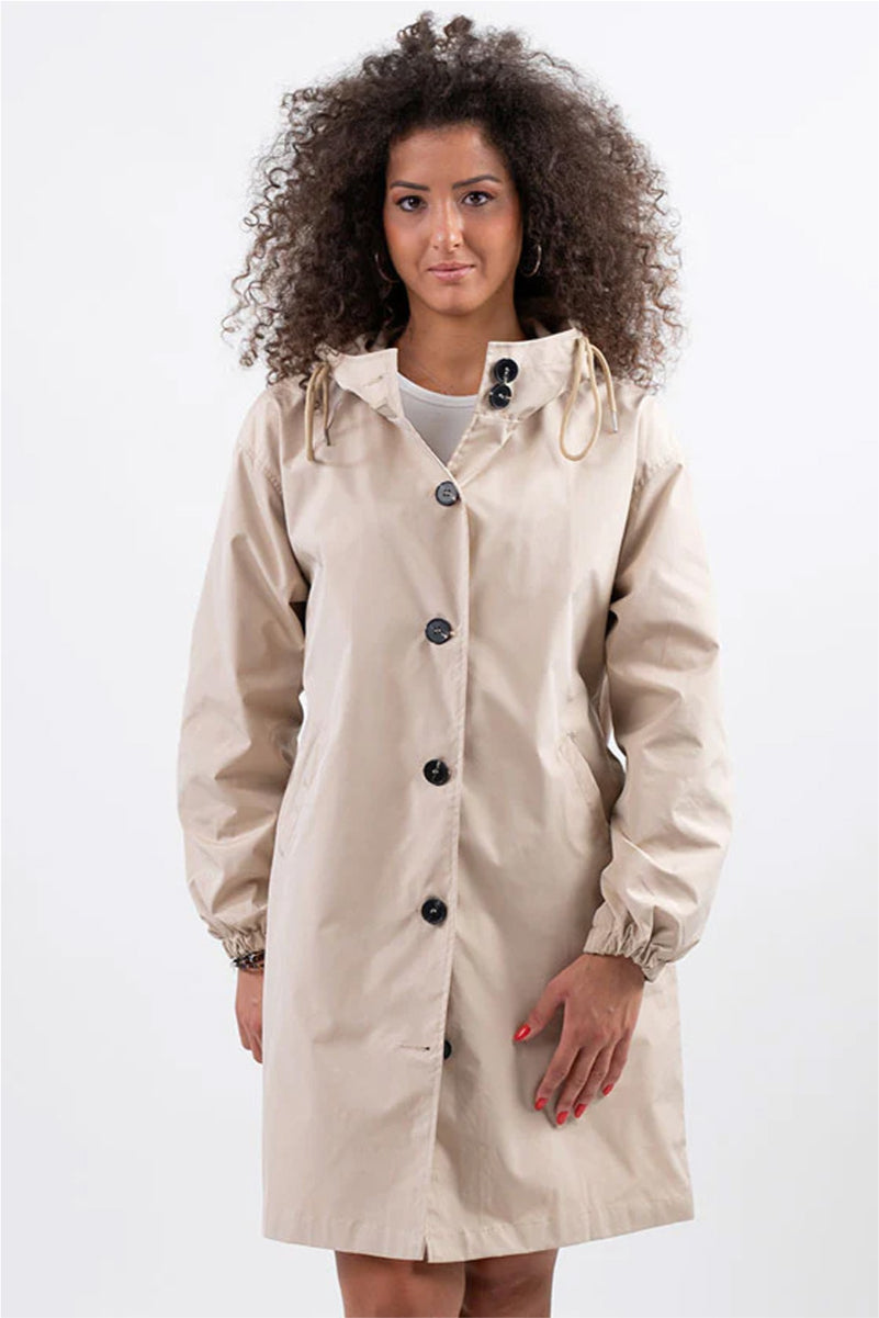 Barbara | Oversized Water-Repellent Windbreaker