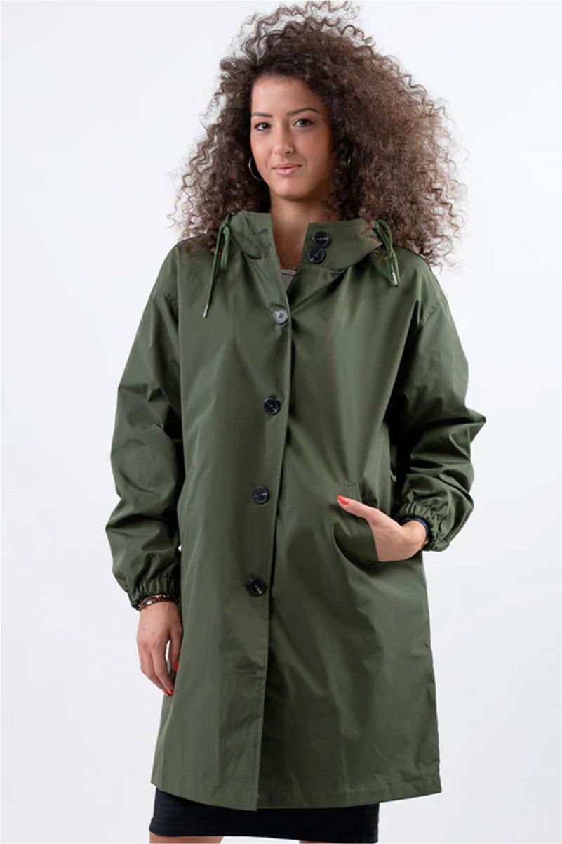 Barbara | Oversized Water-Repellent Windbreaker